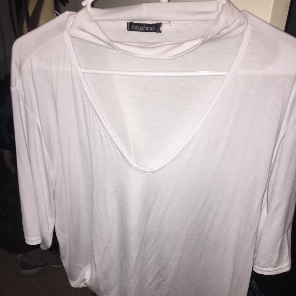Choker T-Shirt from Boohoo